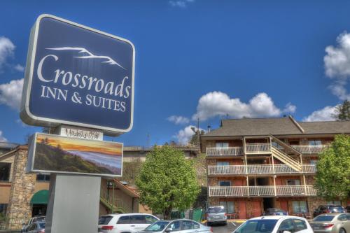Crossroads Inn & Suites - image 6