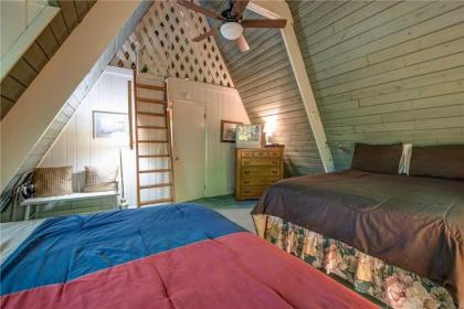 Echota 4 Bedrooms Sleeps 10 Wood Fireplace Resort Pool WiFi Hot Tub - image 20