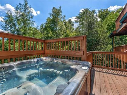 The Moose is Loose 4 Bedrooms Mountain View Hot Tub Sleeps 10 - image 2