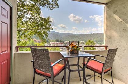 Gatlinburg Penthouse with Private 250-Foot Terrace! - image 2