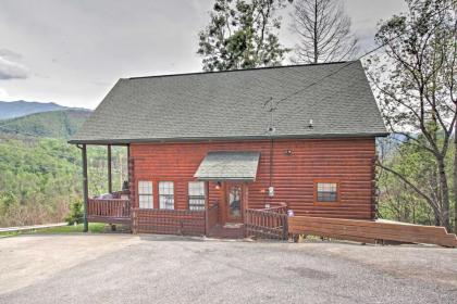 Expansive Cabin in Gatlinburg with Luxury Amenities! - image 15