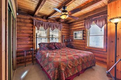 Cabin with Deck Hot Tub and Incredible Smoky Mtn Views - image 13