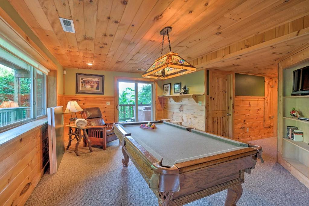 Cabin with Mount LeConte Views Hot Tub Pool Table! - image 4