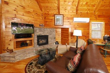 The Cuddle Hut cabin - image 17
