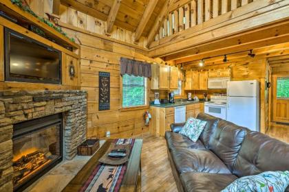 A Walk in the Park - Gatlinburg Cabin with Hot Tub Tennessee