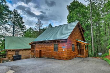 A Walk in the Park - Gatlinburg Cabin with Hot Tub - image 15