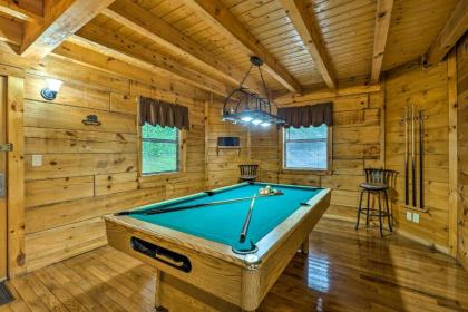 A Walk in the Park - Gatlinburg Cabin with Hot Tub - image 20