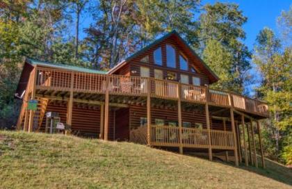Life Of Luxury #12 by Aunt Bug's Cabin Rentals - image 3