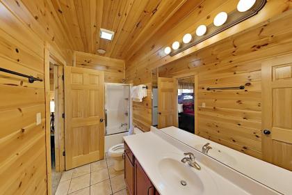 Gatlinburg Falls Cabin with Hot Tub & Big Views! cabin - image 13