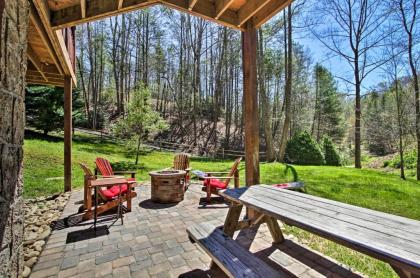 Gatlinburg High End Cabin: Hot Tub Pool Table and More! - image 7