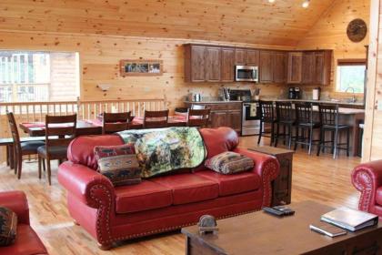 Mountain Haven - Relax & enjoy AMAZING 180 Degree Views of Mt LeConte - image 14