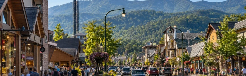 A Walk Through the Most Interesting Parts of Gatlinburg
