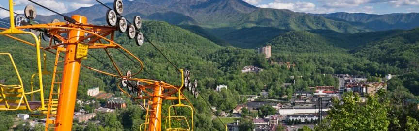 Day Trips From Gatlinburg for a Change of Scenery