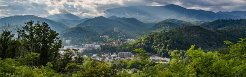 Mountain Views Worth Chasing Around Gatlinburg