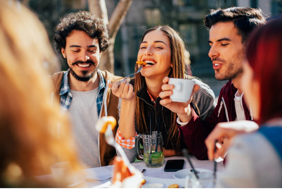 Places To Eat Near Rocky Top Sports World