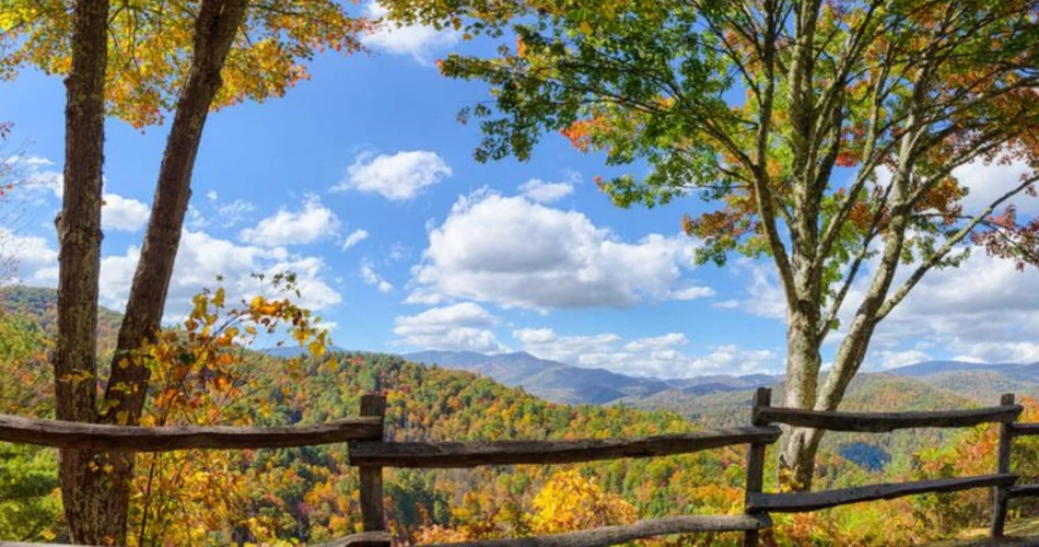 Small Mountain Towns Worth Visiting Near Gatlinburg