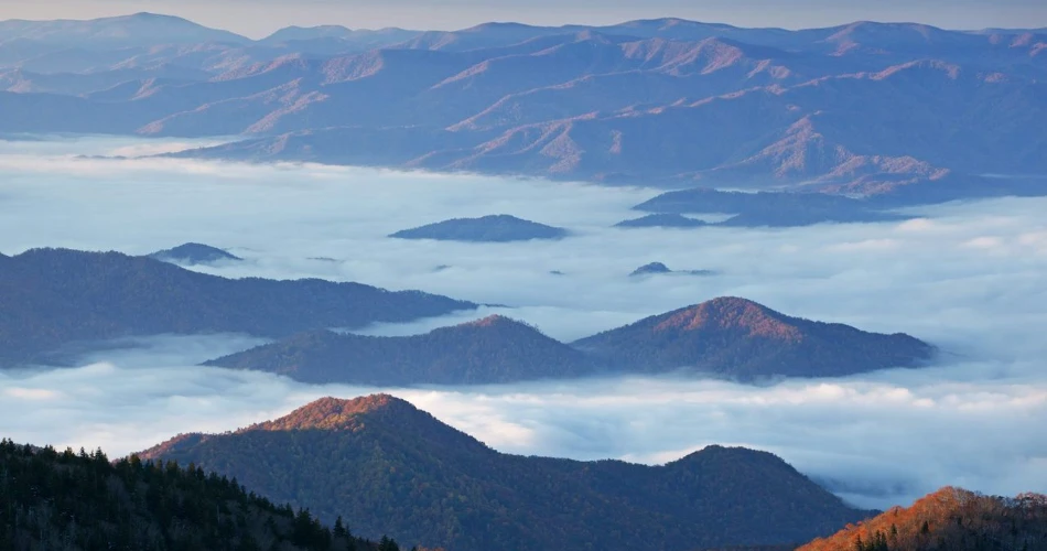 Beautiful Places to Sit and Enjoy the Mountains in Gatlinburg