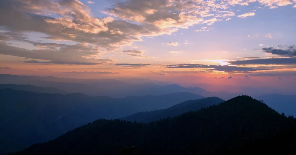 Mountain Views Worth Chasing Around Gatlinburg