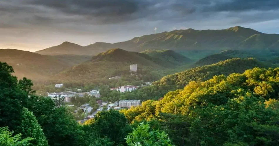 Where to Go Hiking Around Gatlinburg Without a Long Drive