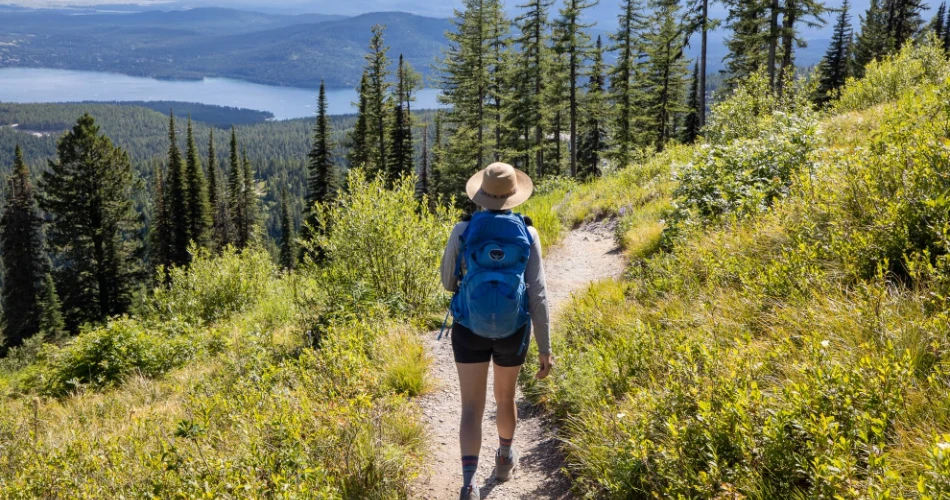Beautiful Trails Near Gatlinburg for First-Time Hikers