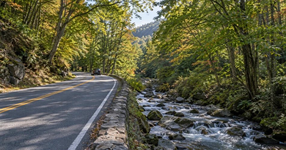 The Places Around Gatlinburg That Make the Drive Worthwhile