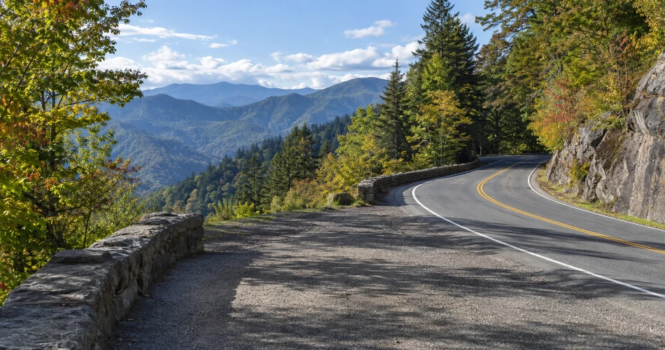 The Places Around Gatlinburg That Make the Drive Worthwhile