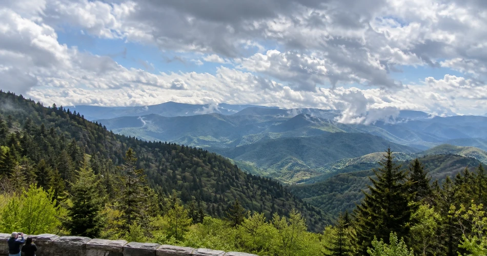 The Mountain Stops Around Gatlinburg That Deserve More Time