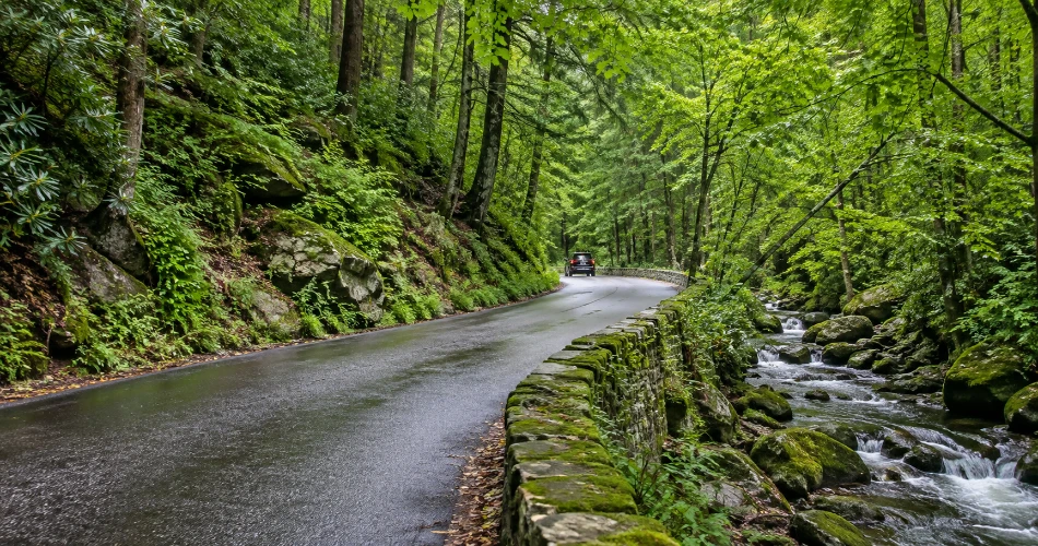 The Mountain Stops Around Gatlinburg That Deserve More Time