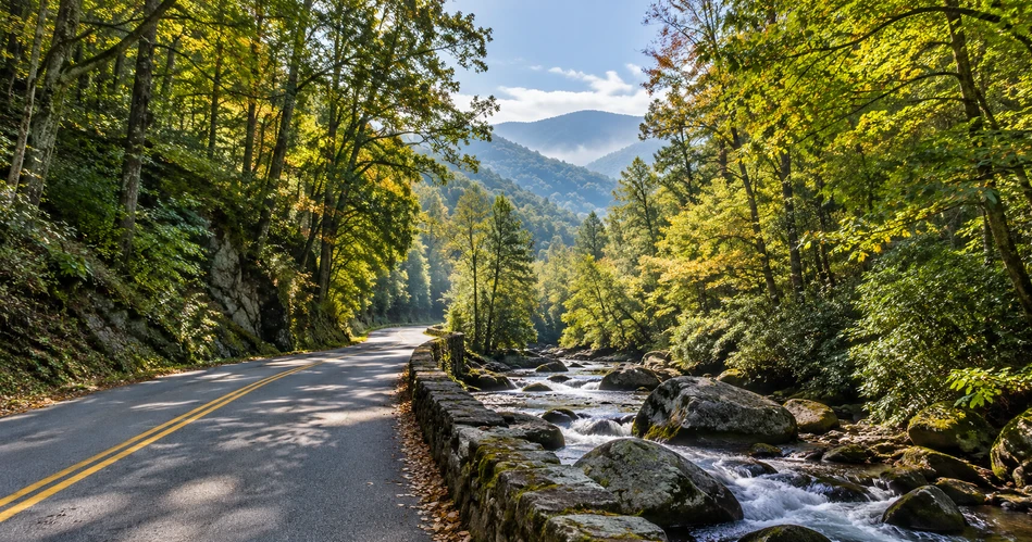 A Day Around Gatlinburg That Leaves Room for Unexpected Stops