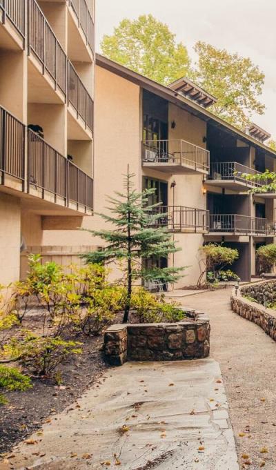 Brookside Lodge by FairBridge