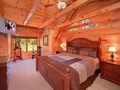 Mountain Laurel Holiday home - image 9