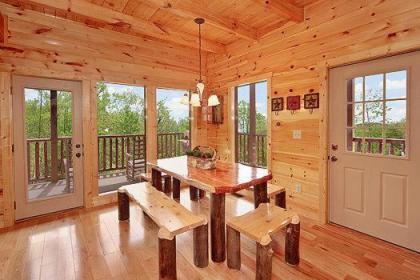 Summit Sanctuary Holiday home - image 9