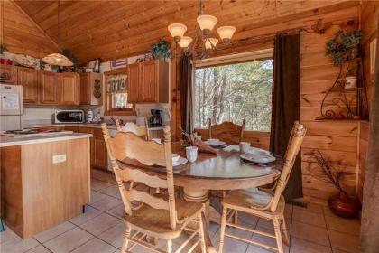 Bearway to Heaven 1 Bedroom Sleeps 4 View Pool Table Hot Tub WiFi - image 14