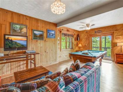 Angels View 3 Bedrooms Sleeps 10 Golfing Walk to Pool Hot Tub - image 17