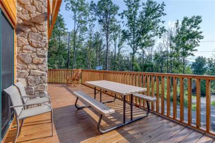Lone Wolf Lodge 3 Bedrooms Mountain View Pool Access WiFi Sleeps 10 - image 19