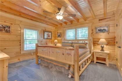 Lone Wolf Lodge 3 Bedrooms Mountain View Pool Access WiFi Sleeps 10 - image 20