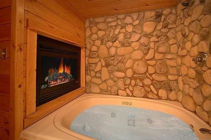 Mountain Joy cabin - image 18