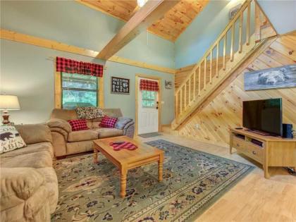 Eagle Creek 2 Bedrooms Hot tub Porch Sleeps 6 Tennessee