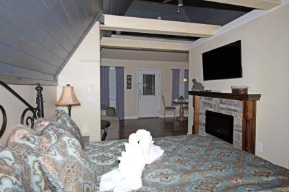 Snuggle Inn - image 11