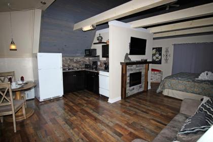 Snuggle Inn - image 12