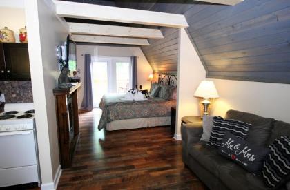 Snuggle Inn - image 6