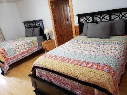 Marshall's Creek Rest Motel - image 21
