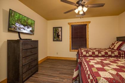 Serenity Peak chalet - image 24
