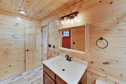 White Oak Resort Southern Comfort - image 18