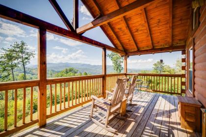 Ever After Mountain View Hot Tub Jetted Tub Fire Pit Great Location - image 23