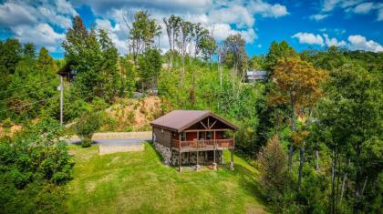 Ever After Mountain View Hot Tub Jetted Tub Fire Pit Great Location - image 30