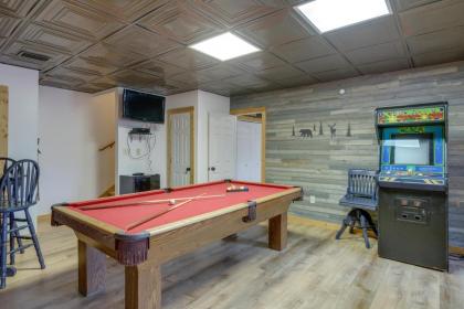 Pet-Friendly Gatlinburg Retreat with Hot Tub! - image 11