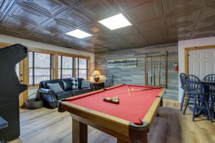 Pet-Friendly Gatlinburg Retreat with Hot Tub! - image 2