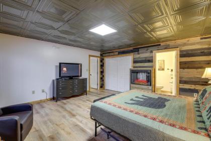 Pet-Friendly Gatlinburg Retreat with Hot Tub! - image 26
