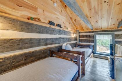 Sheriffs Cabin - image 21